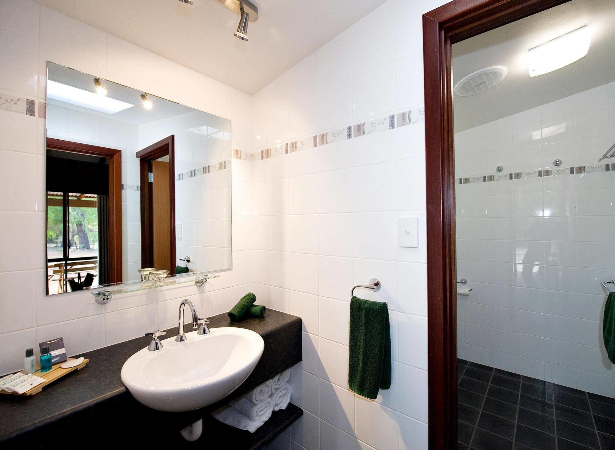 Bussells Bushland Cottages Margaret River Esterno foto
